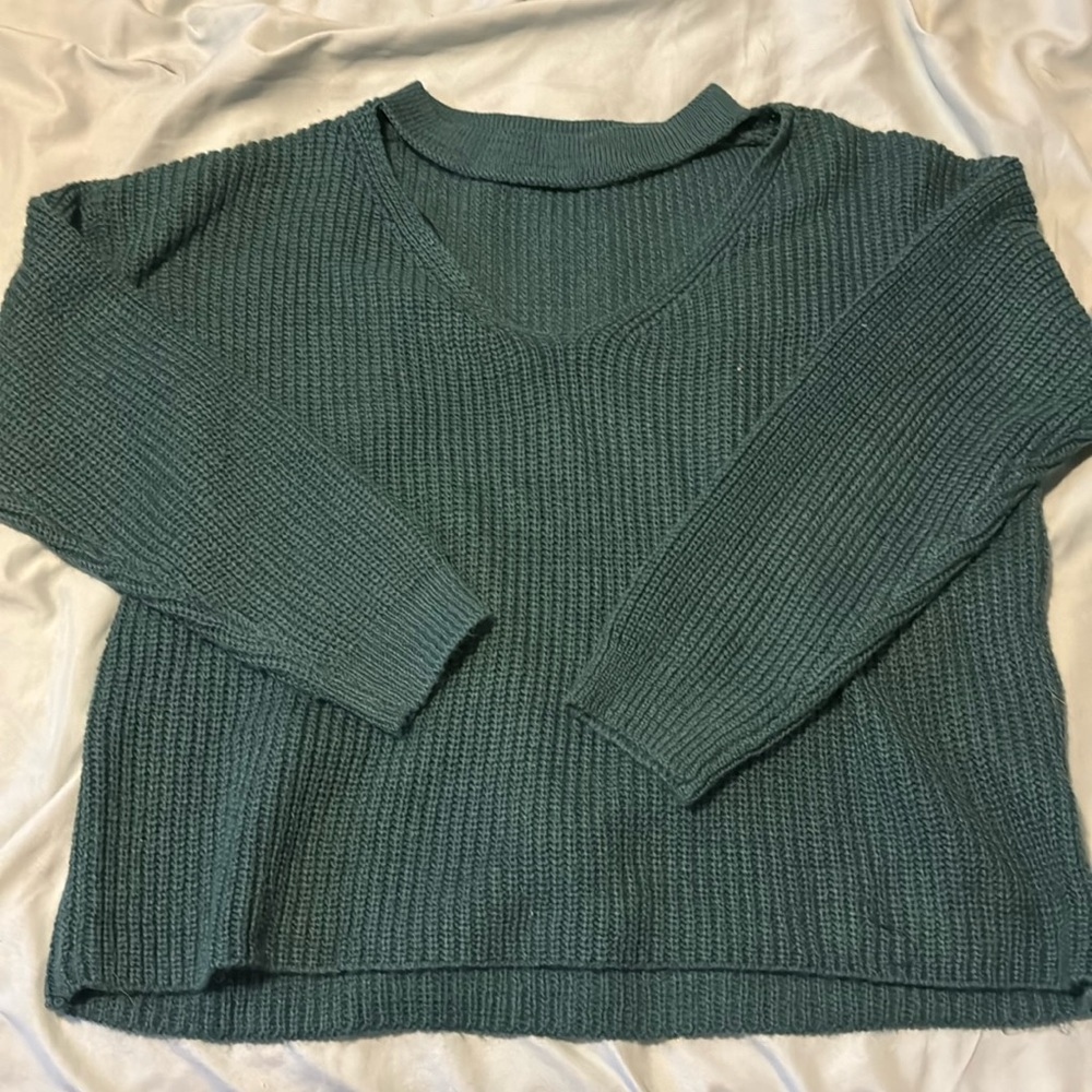 Cute green sweater perfect for Christmas!